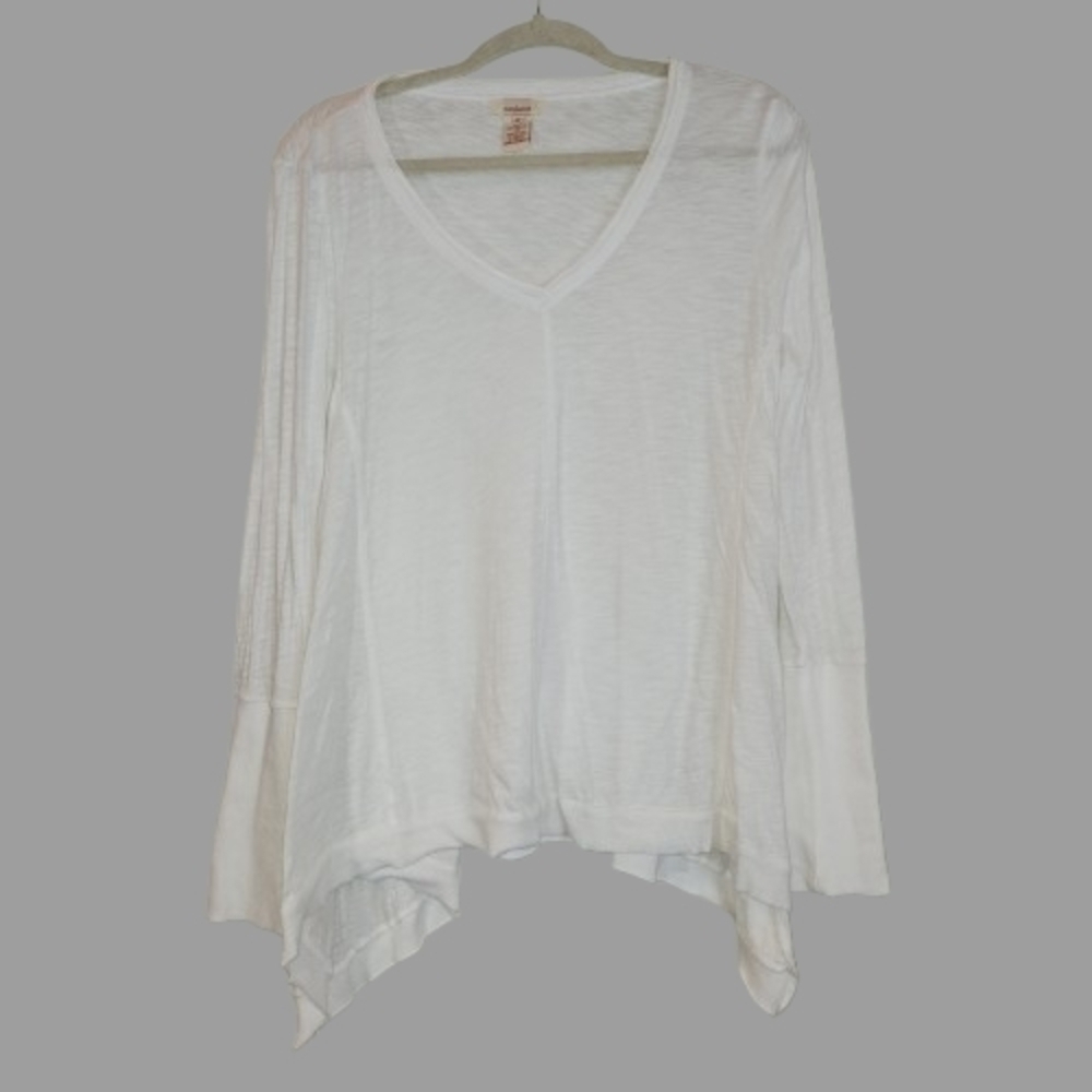 Sundance White 100% Cotton Asymmetric Hem V-Neck Top Size M Ribbed Hem & Cuffs